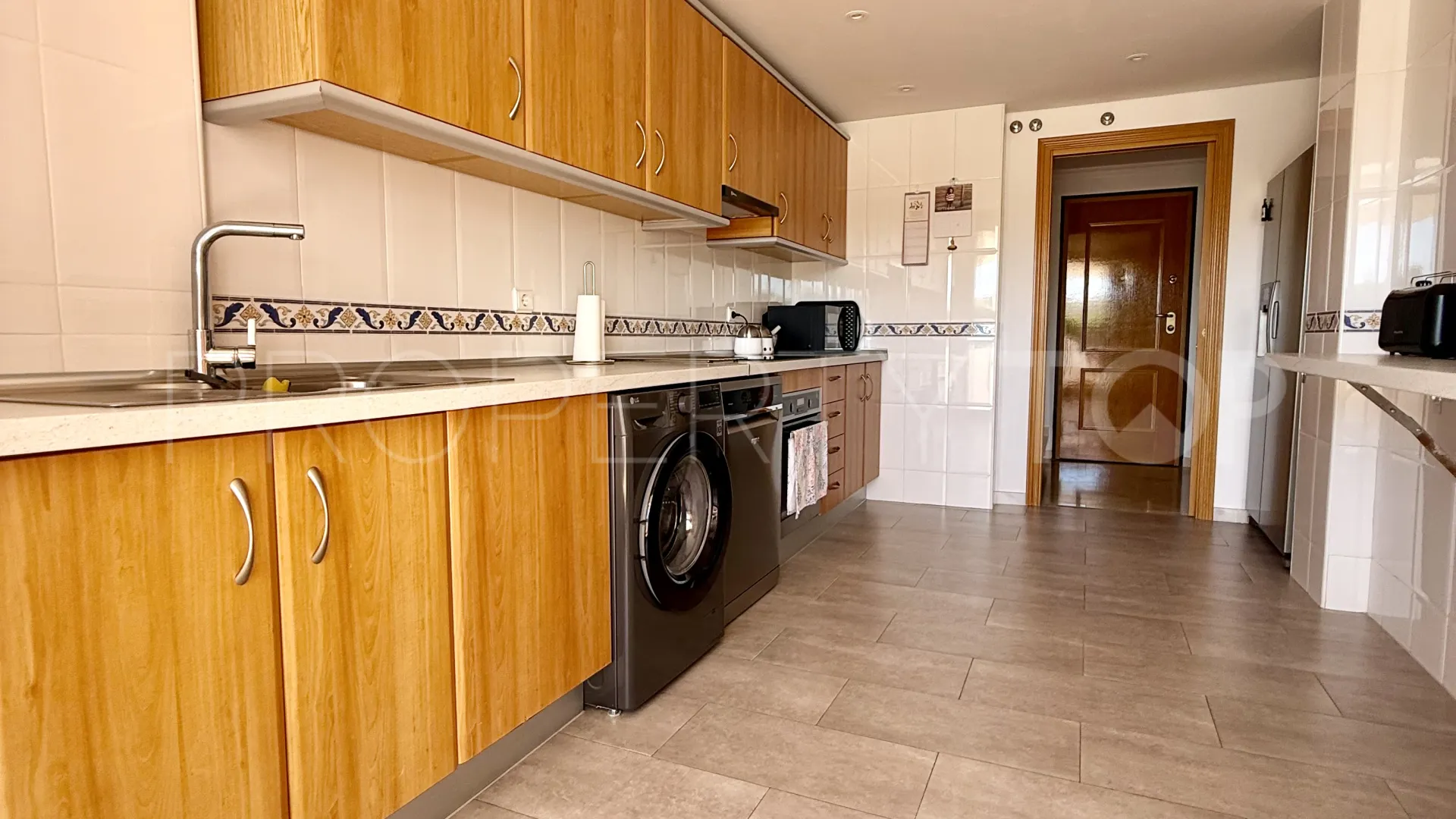 Atico duplex en venta con 3 dormitorios en Selwo