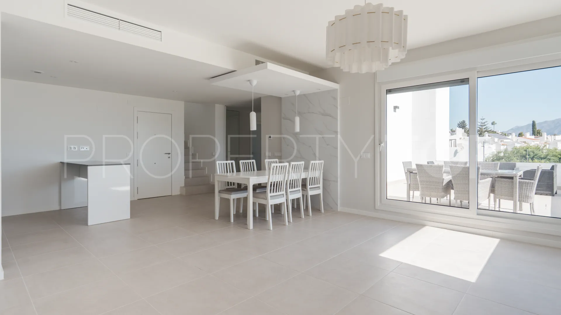 Se vende atico duplex en Aqua Gardens