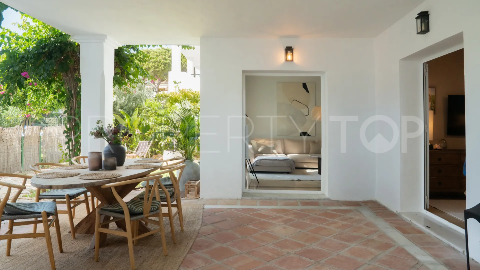 3 bedrooms ground floor apartment in El Presidente for sale