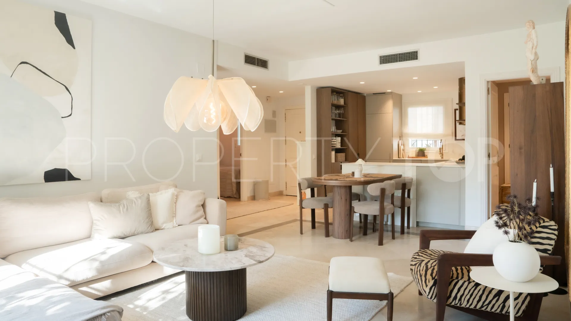 3 bedrooms ground floor apartment in El Presidente for sale