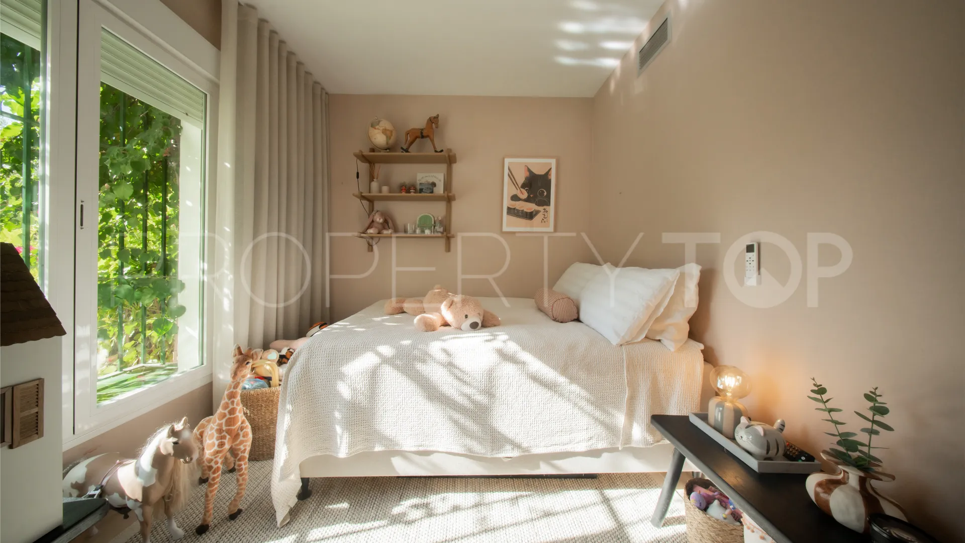 3 bedrooms ground floor apartment in El Presidente for sale