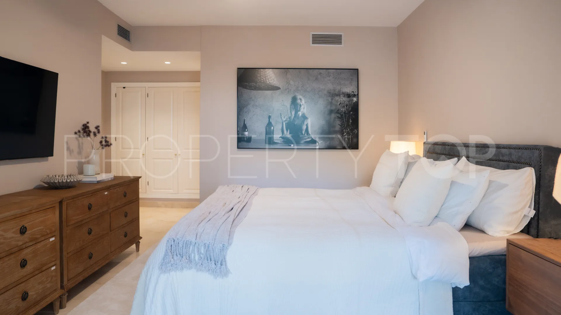3 bedrooms ground floor apartment in El Presidente for sale