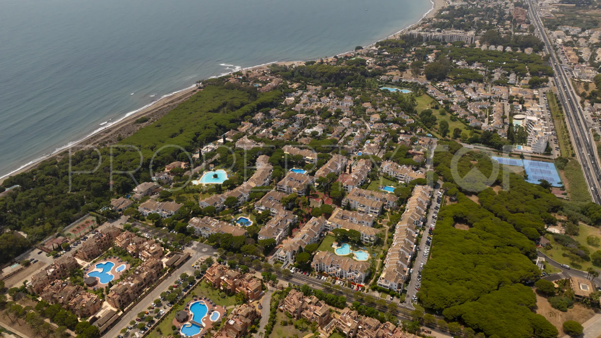 3 bedrooms ground floor apartment in El Presidente for sale