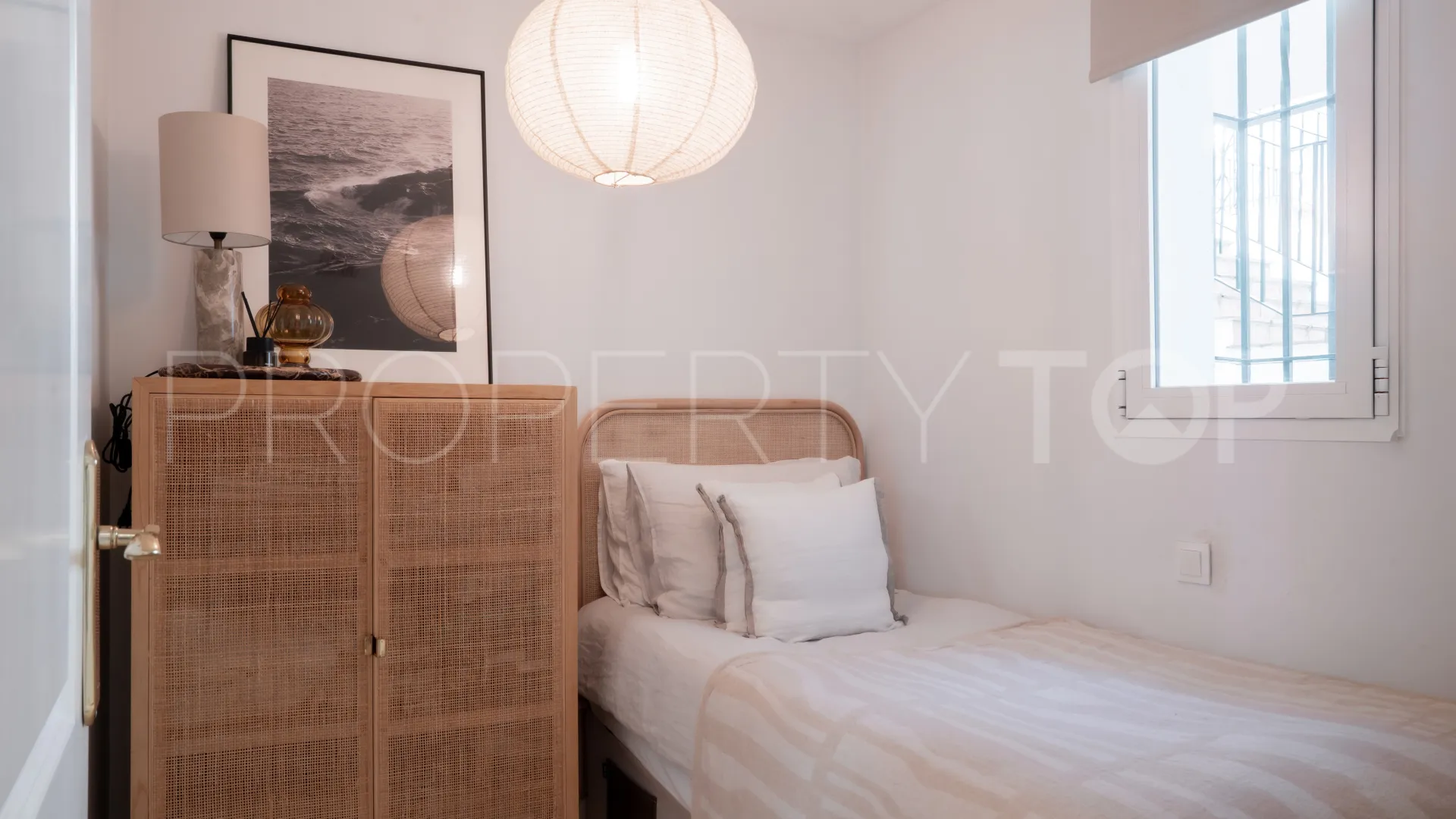 3 bedrooms ground floor apartment in El Presidente for sale