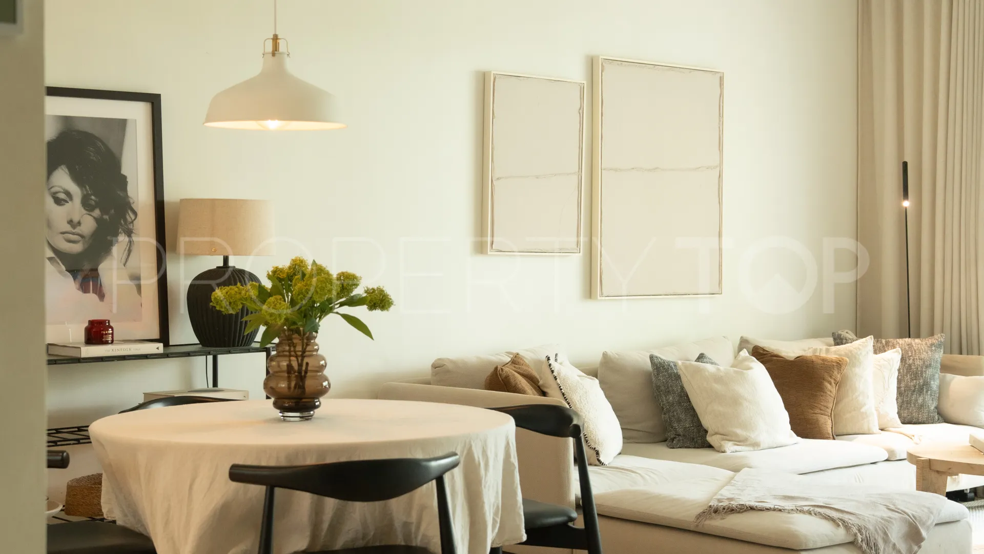 For sale ground floor apartment in El Presidente