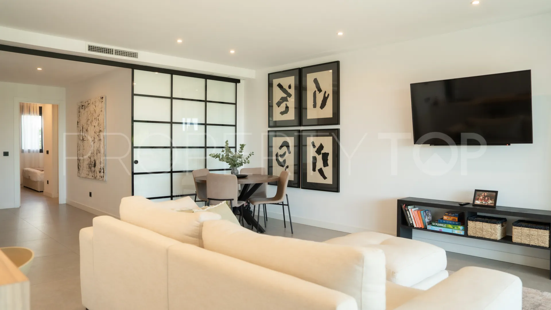 Apartamento planta baja a la venta en Mirador de Estepona Hills