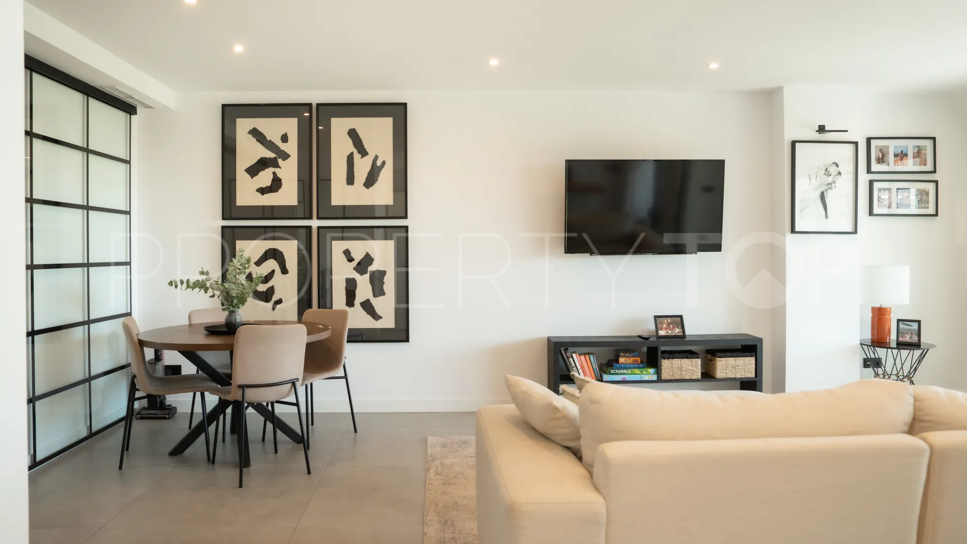 Apartamento planta baja a la venta en Mirador de Estepona Hills