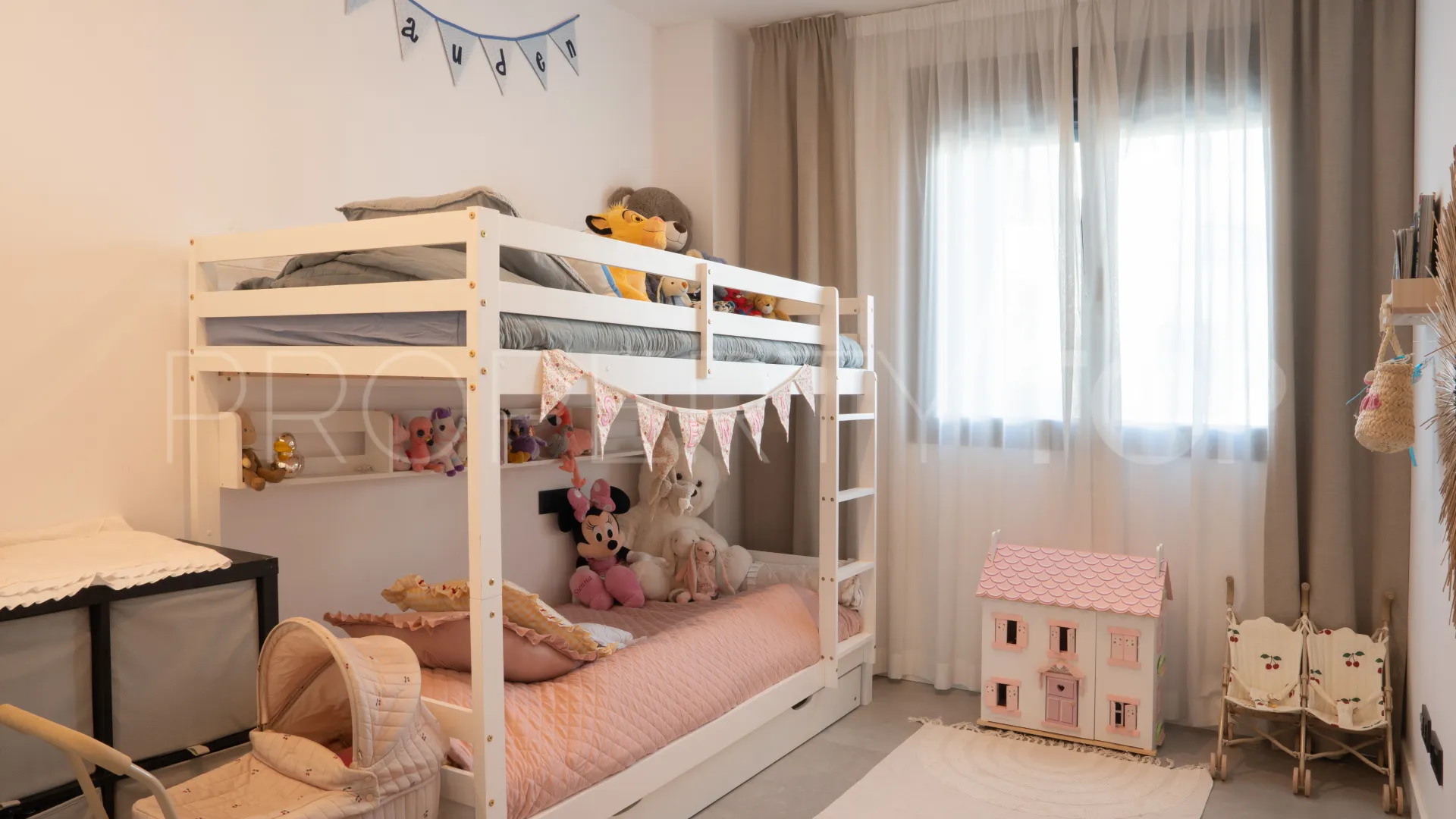 Apartamento planta baja a la venta en Mirador de Estepona Hills