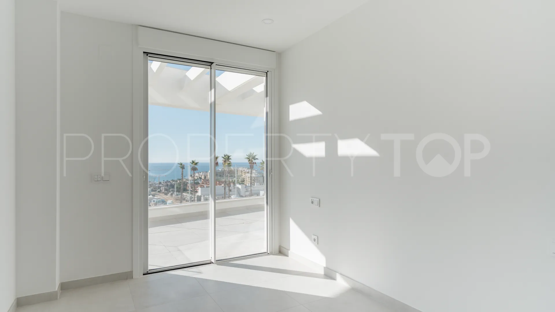 Se vende atico duplex en Cala de Mijas