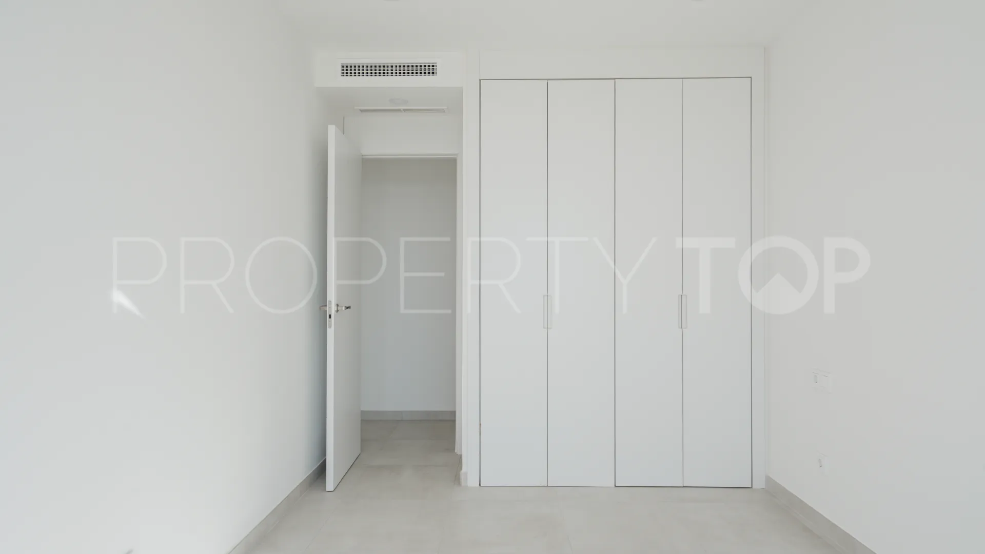 Se vende atico duplex en Cala de Mijas