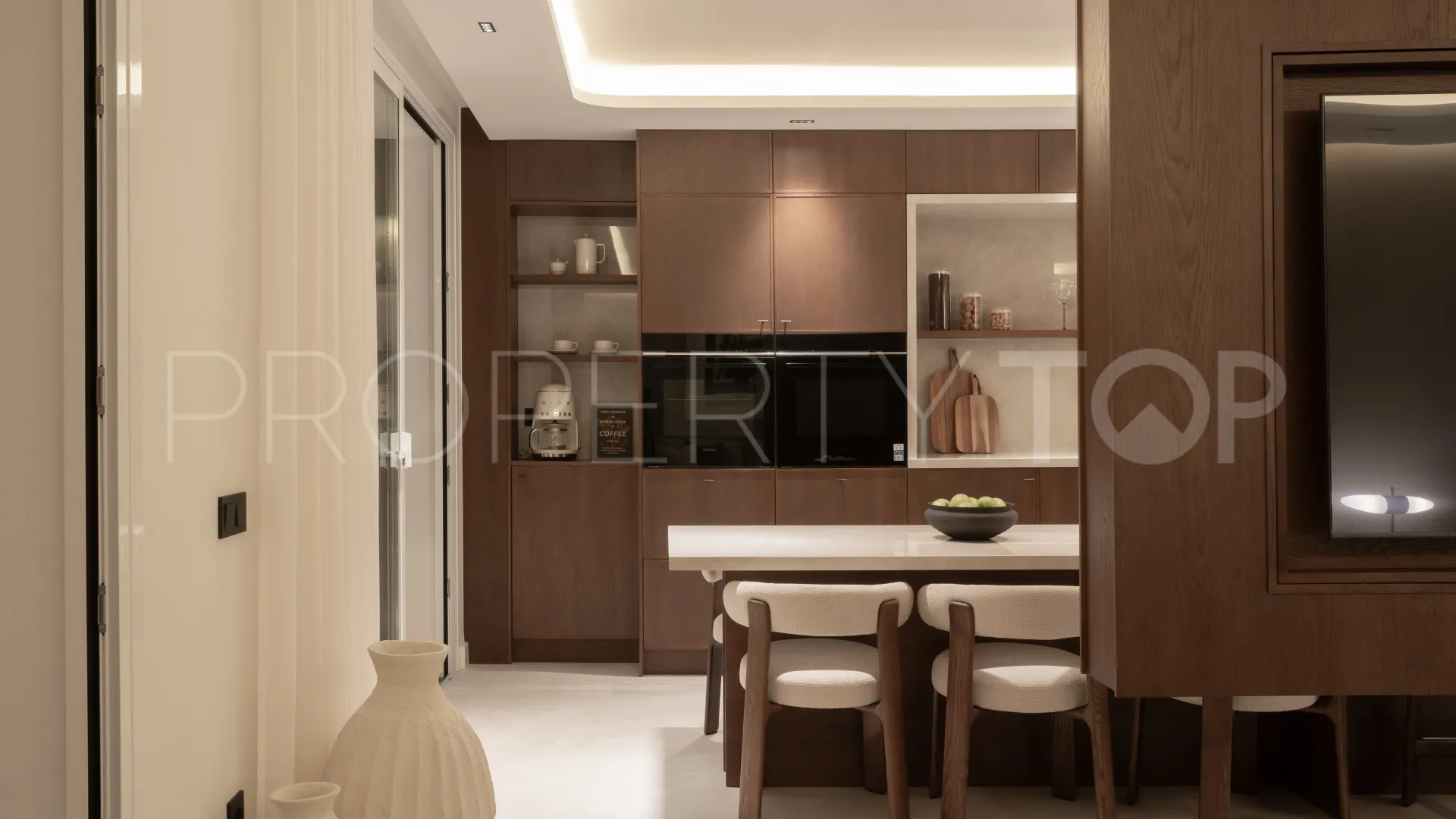 Se vende atico duplex en Lomas del Marqués