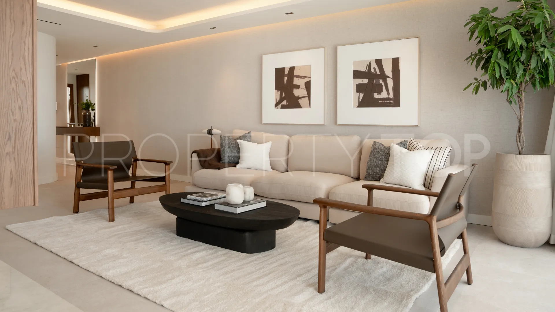 Se vende atico duplex en Lomas del Marqués