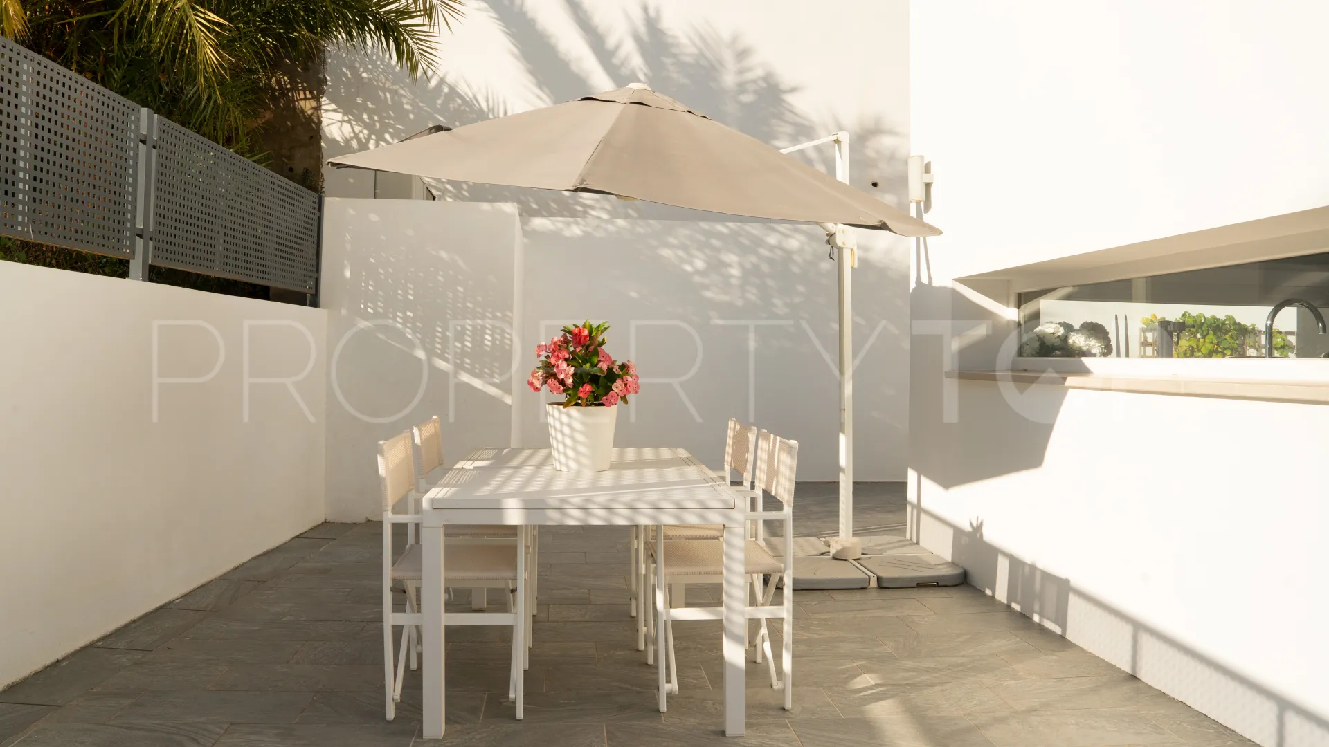 Villa de 5 dormitorios en venta en Torrenueva
