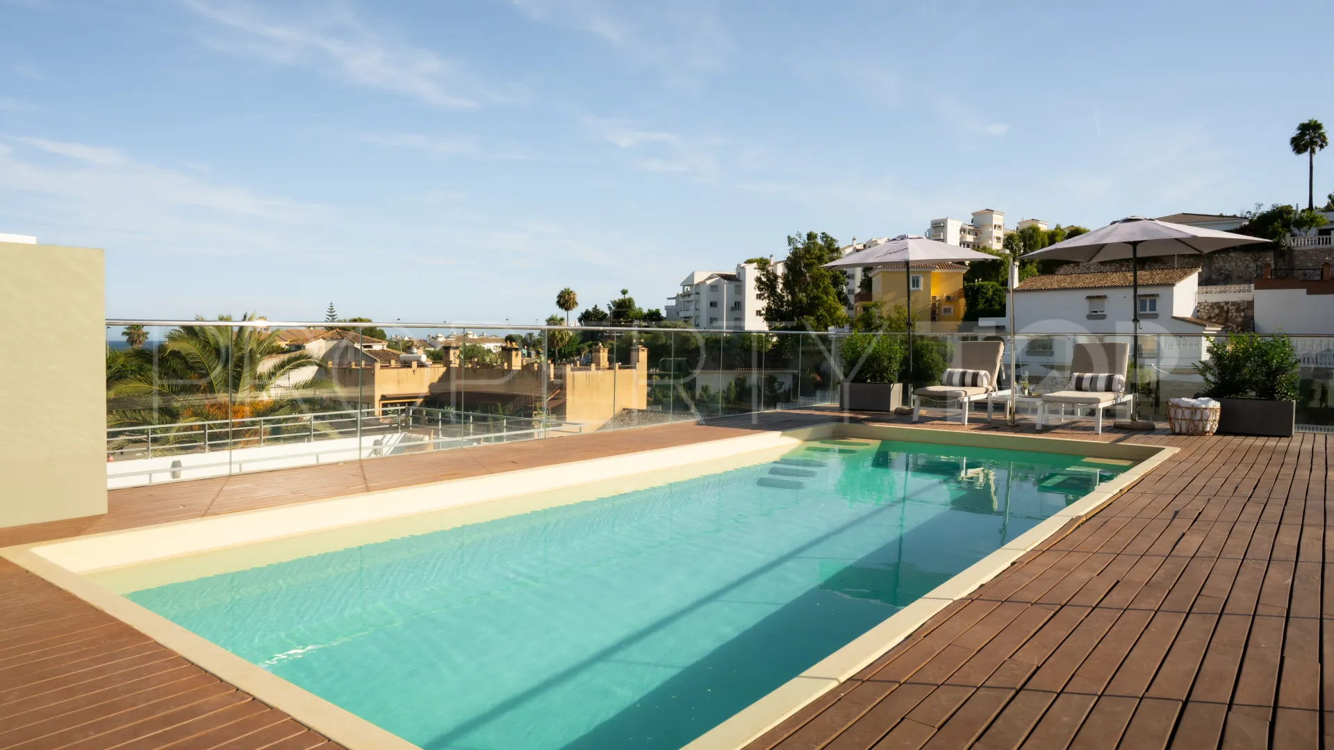 Villa de 5 dormitorios en venta en Torrenueva
