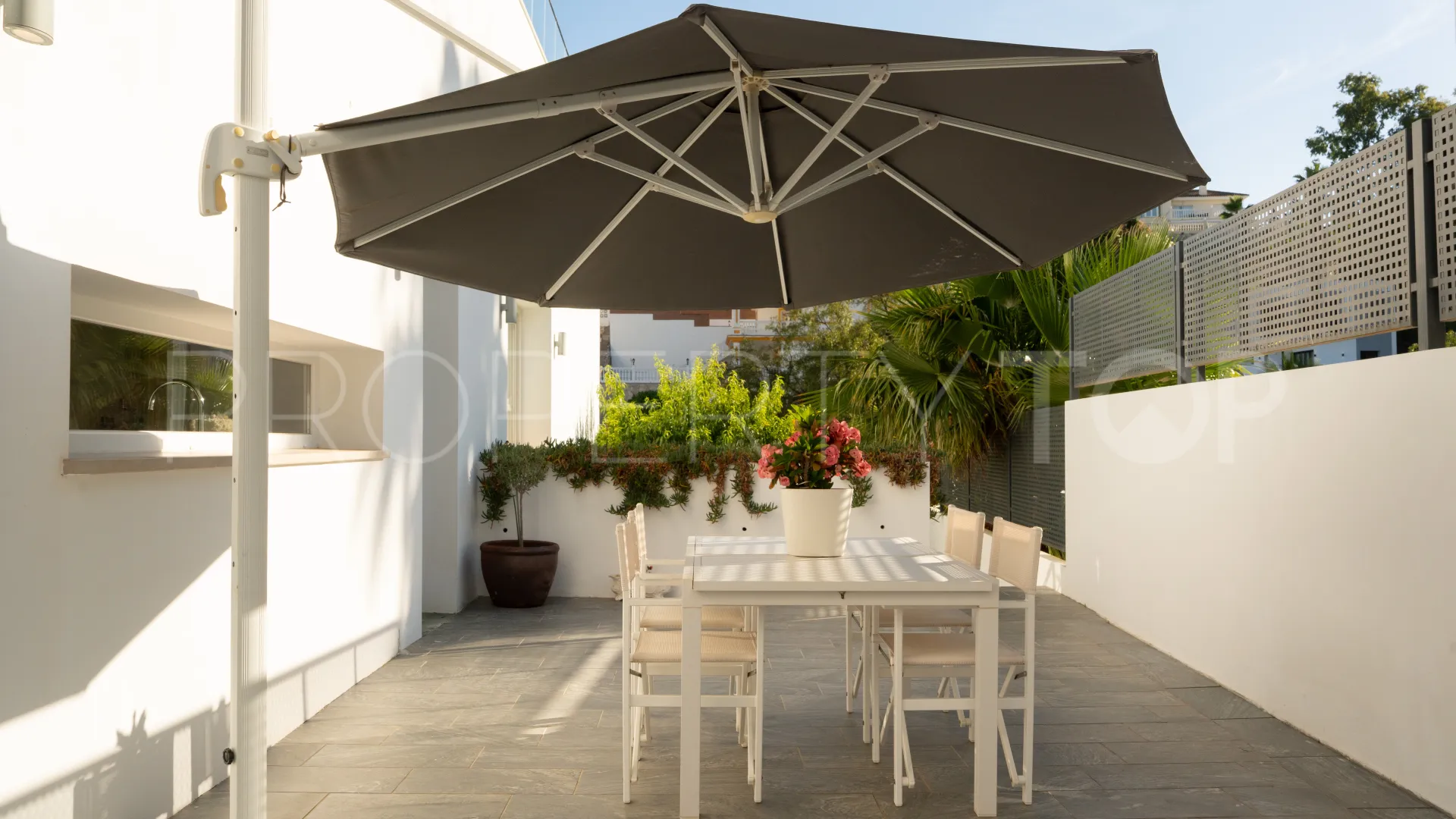 Villa de 5 dormitorios en venta en Torrenueva