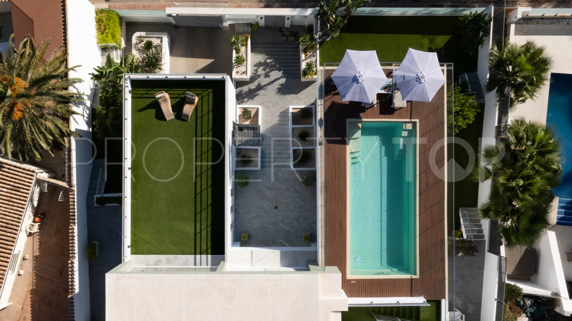Villa de 5 dormitorios en venta en Torrenueva