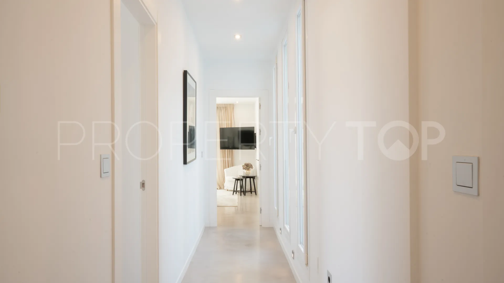 Villa de 5 dormitorios en venta en Torrenueva