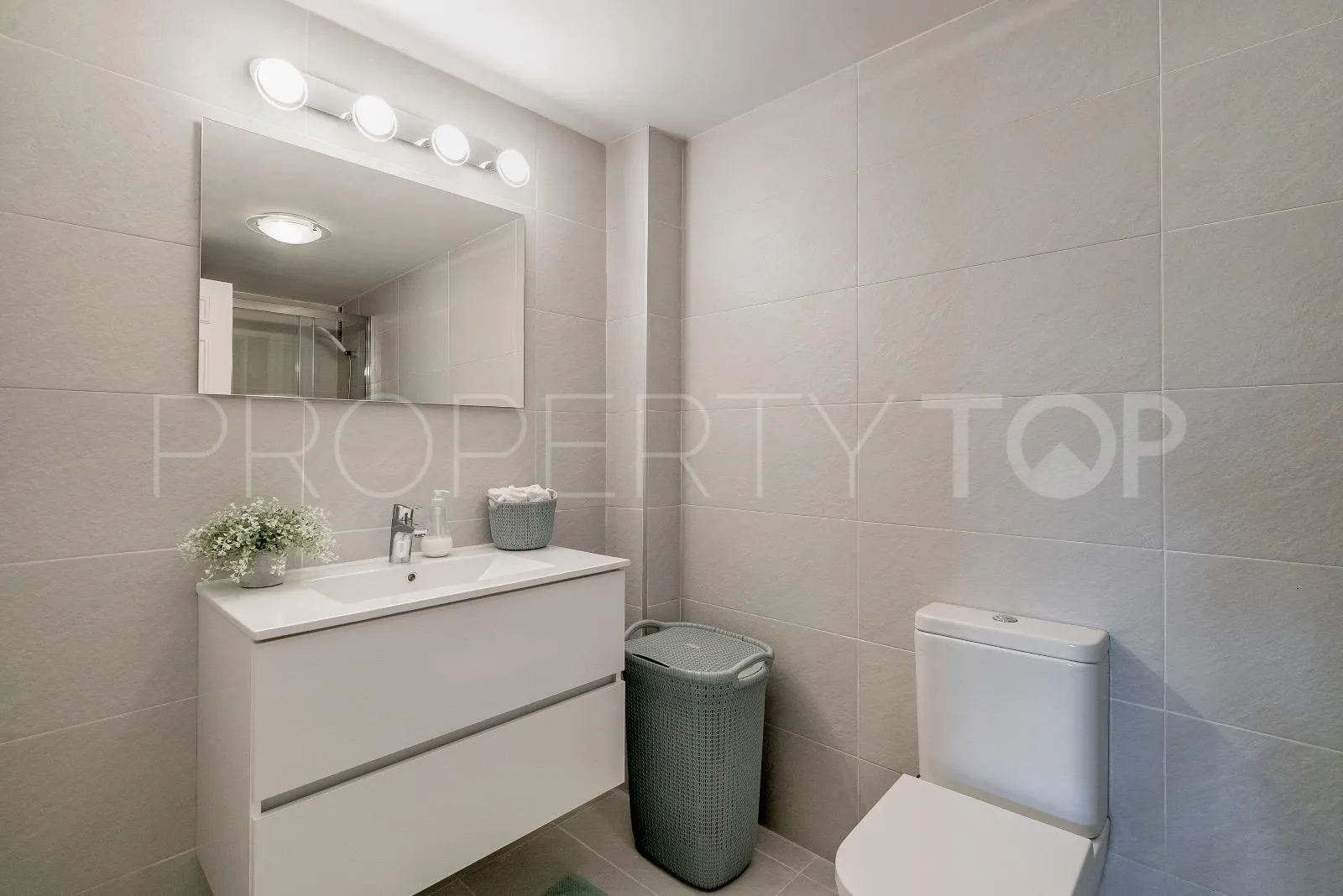 Las Colinas de Marbella, apartamento en venta de 2 dormitorios
