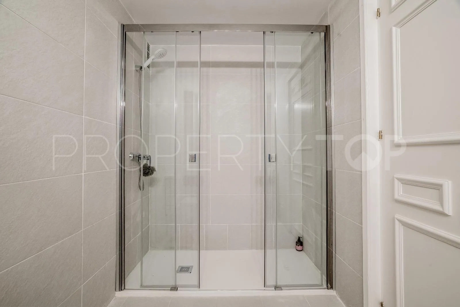 Las Colinas de Marbella, apartamento en venta de 2 dormitorios