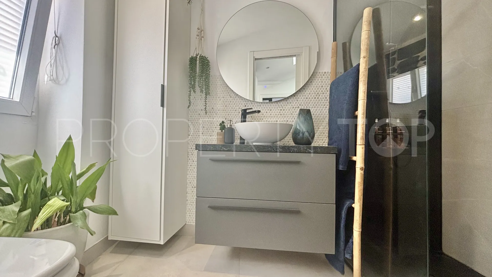 Atico duplex en venta en Estepona Casco Antiguo de 2 dormitorios