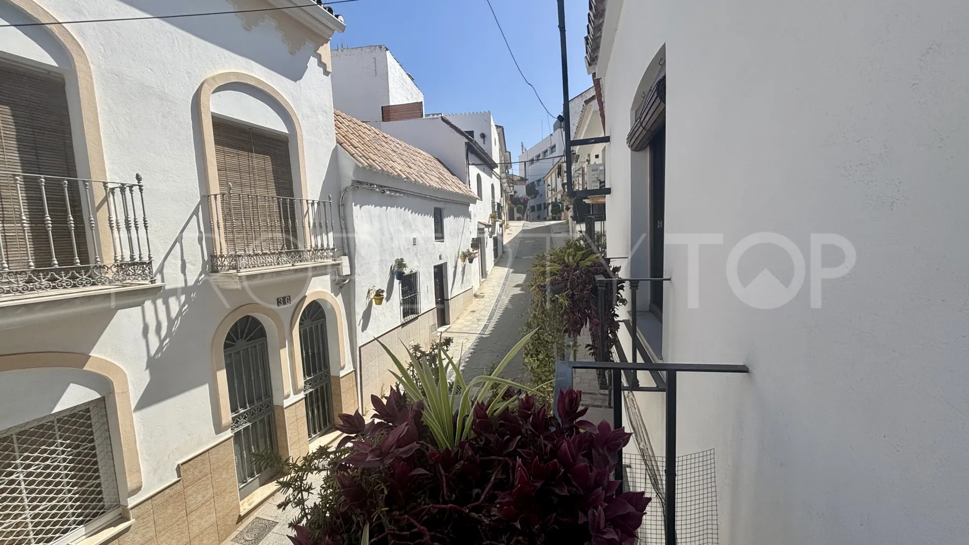 Atico duplex en venta en Estepona Casco Antiguo de 2 dormitorios