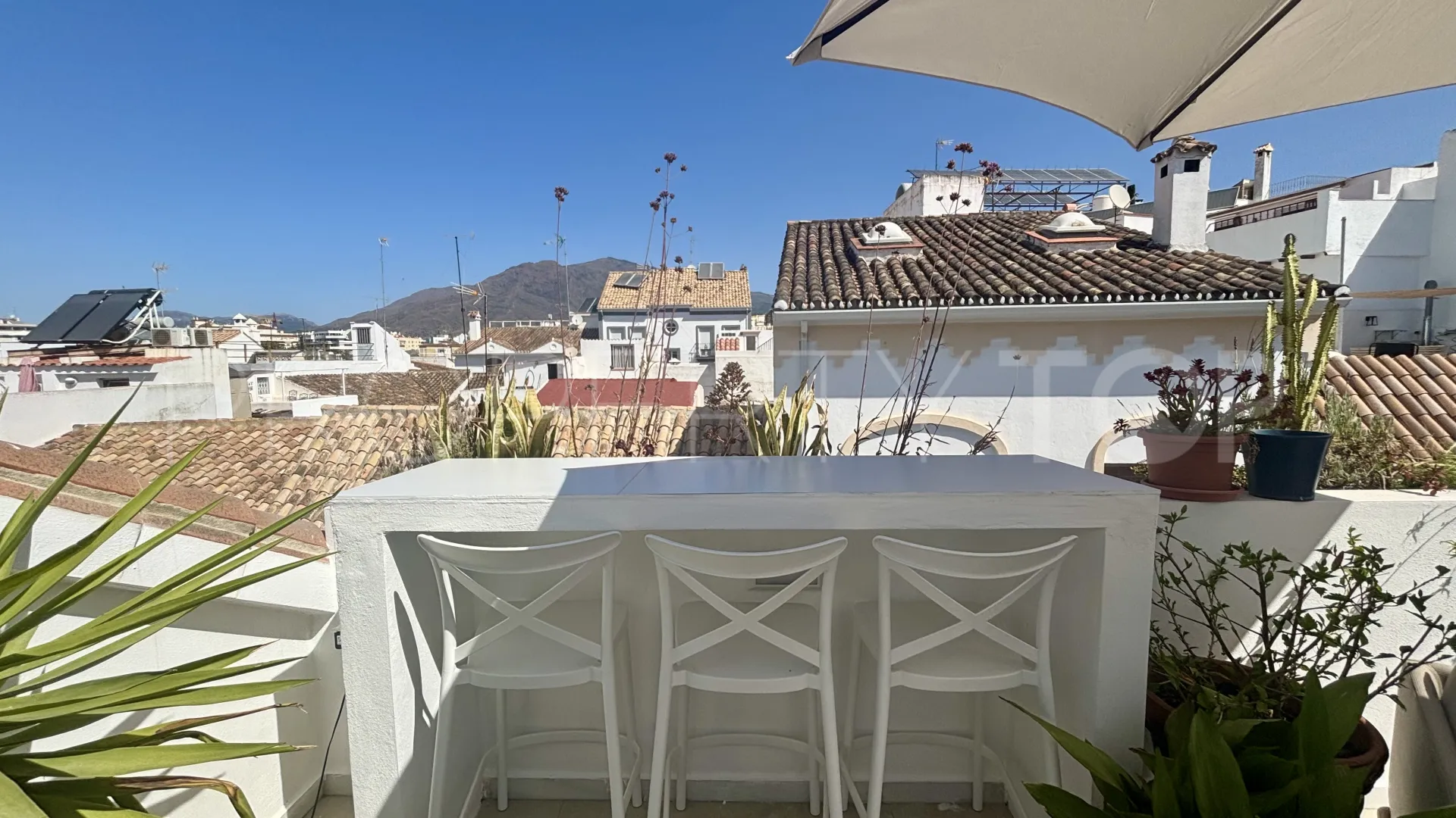 Atico duplex en venta en Estepona Casco Antiguo de 2 dormitorios