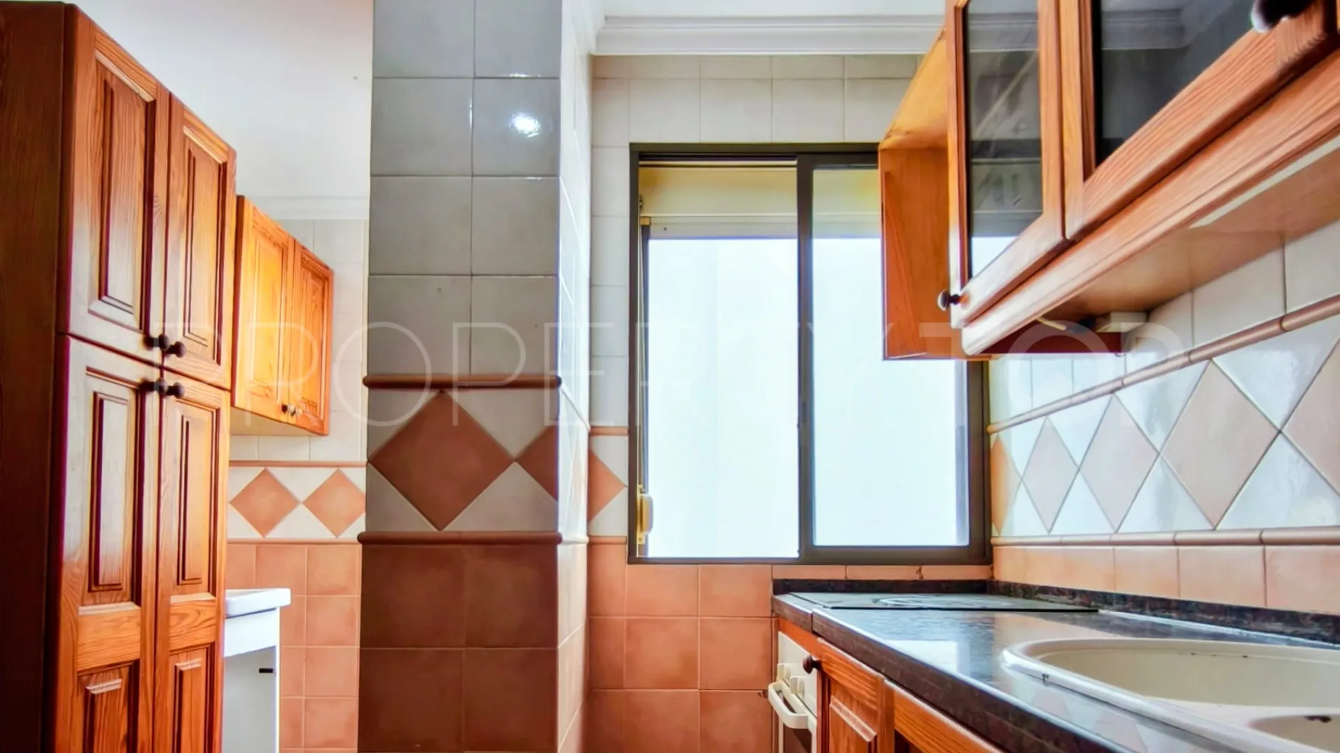 Apartment in Estepona Old Town for sale