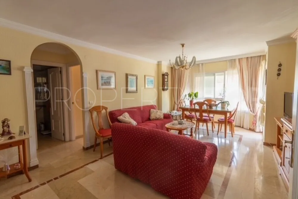 Apartamento en venta en Estepona Centro