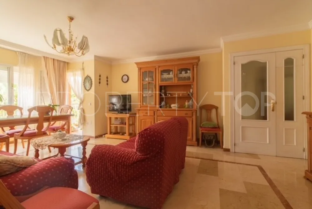 Apartamento en venta en Estepona Centro