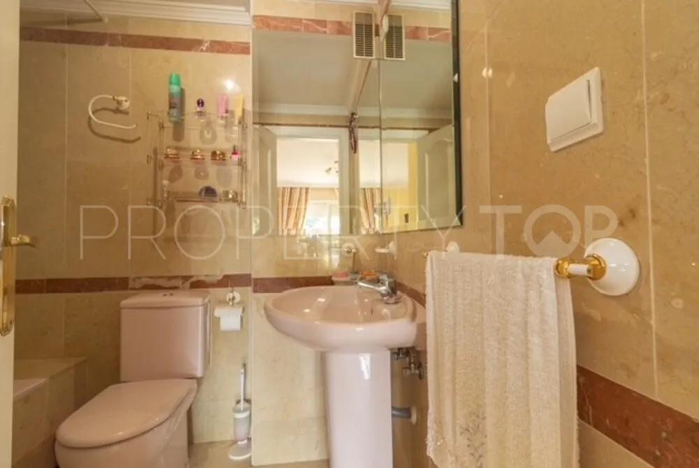 Apartamento en venta en Estepona Centro