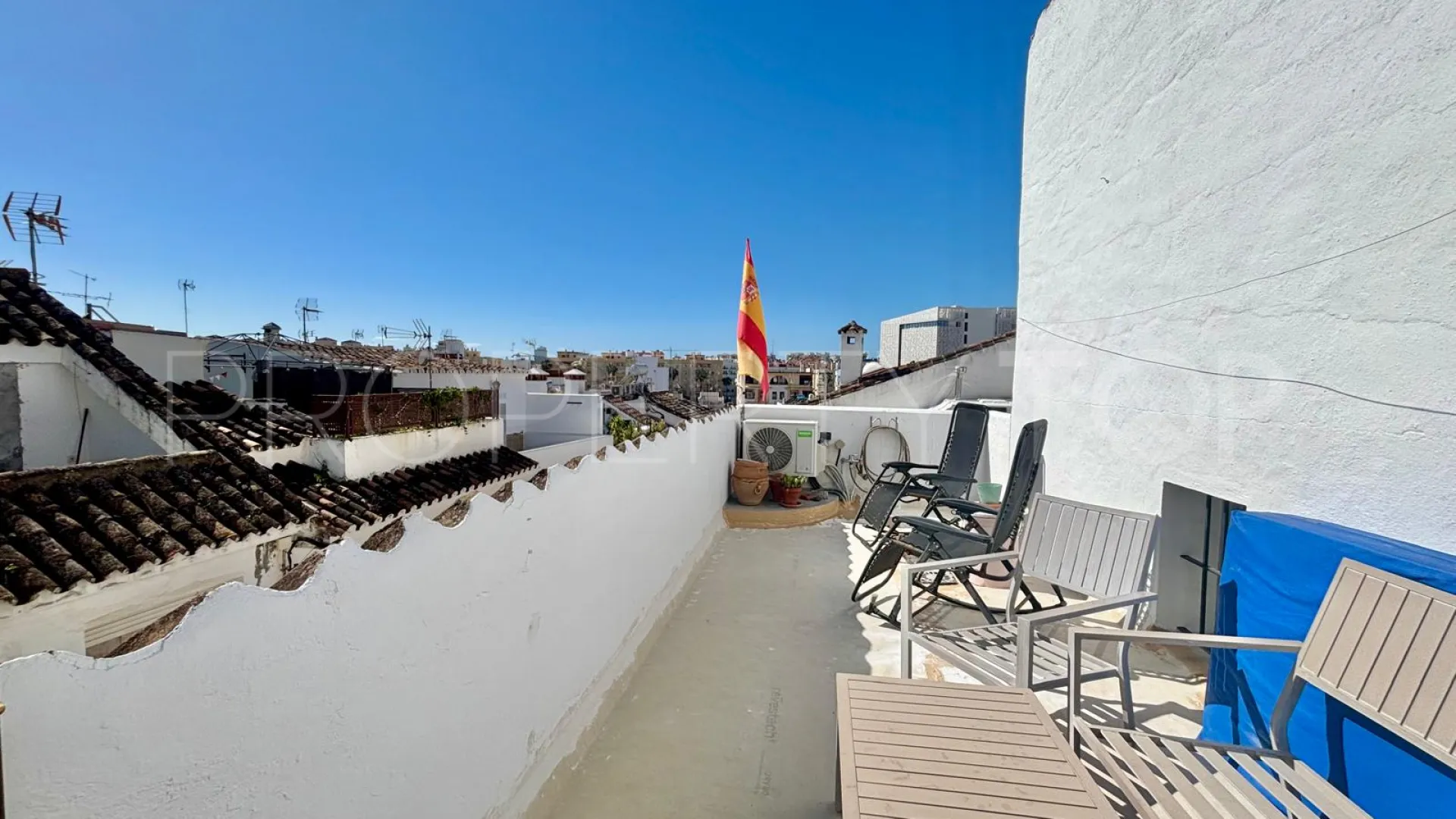 Adosado de 2 dormitorios a la venta en Estepona Casco Antiguo