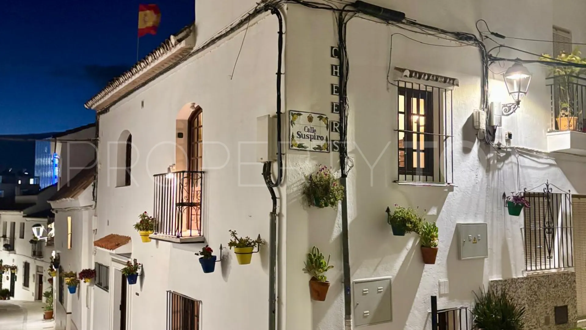 Adosado de 2 dormitorios a la venta en Estepona Casco Antiguo