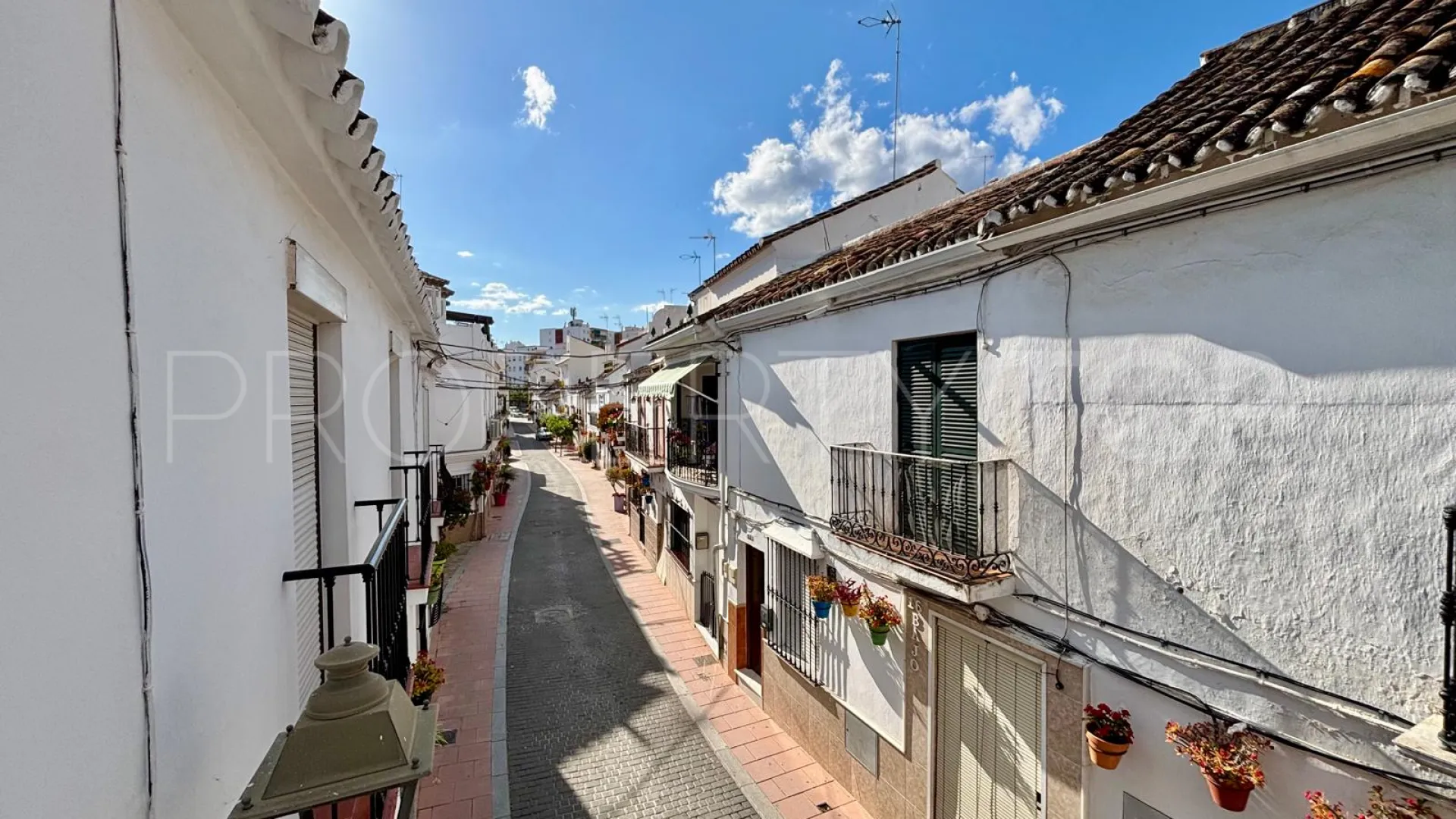 For sale duplex in Estepona Old Town with 2 bedrooms