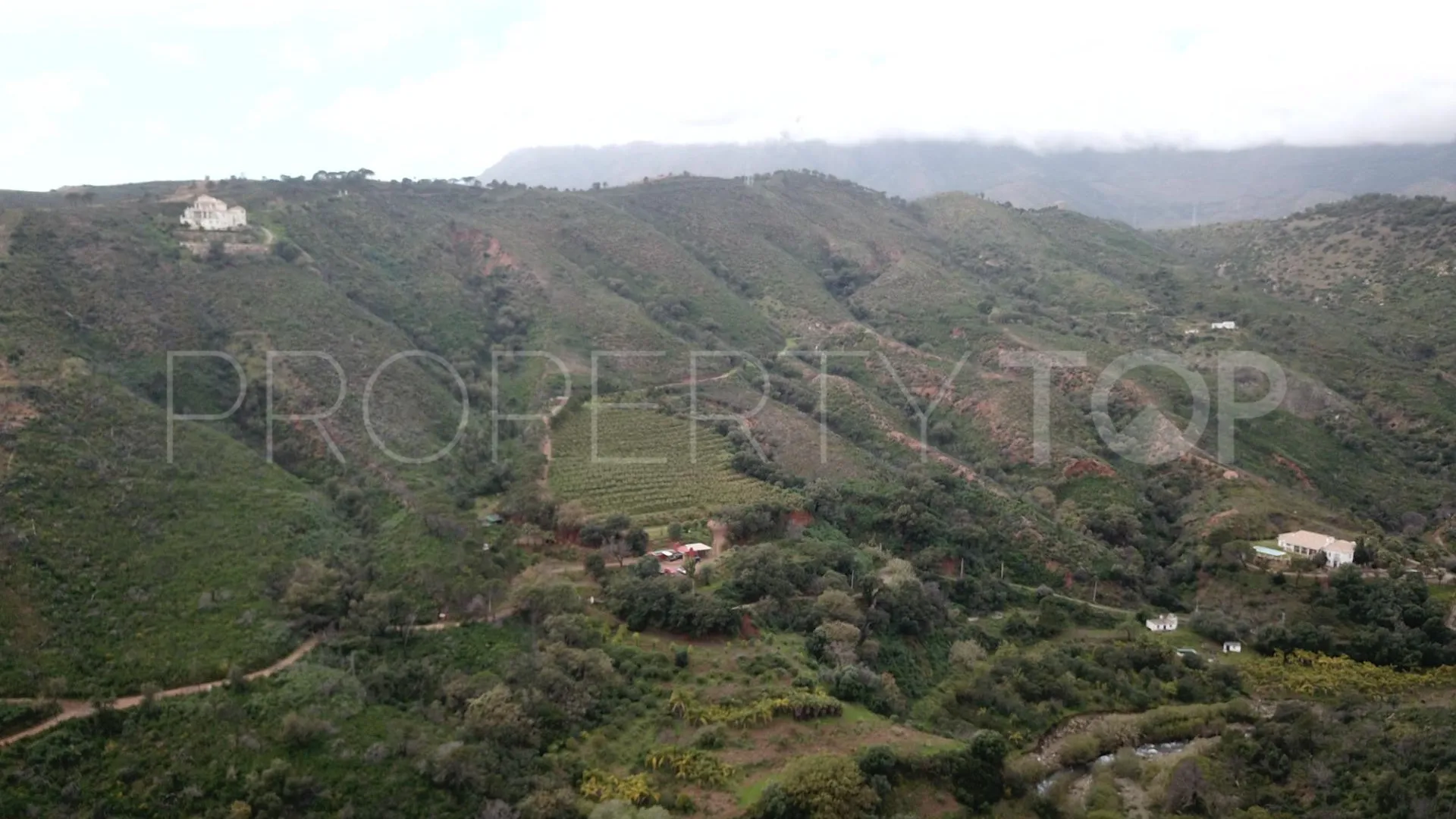 For sale rustic plot in Altos de Estepona