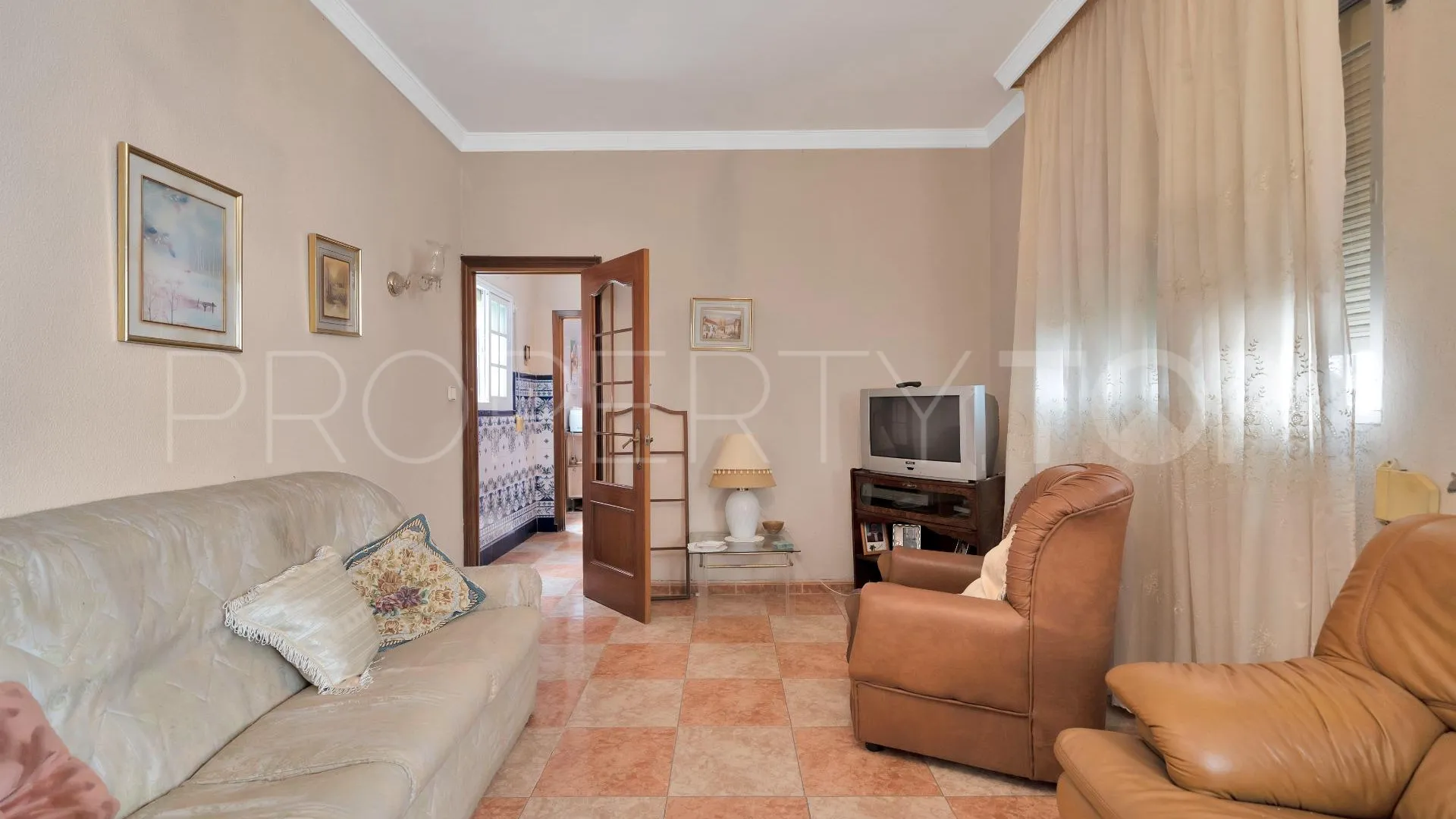 Se vende casa en La Linea de la Concepcion
