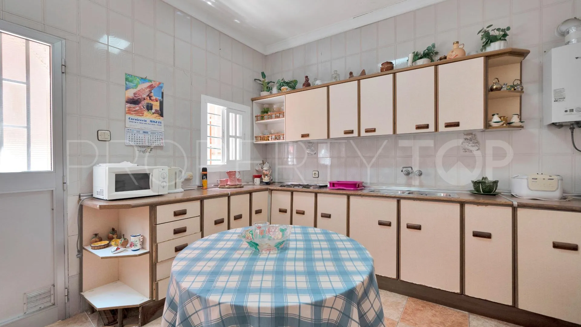 Se vende casa en La Linea de la Concepcion