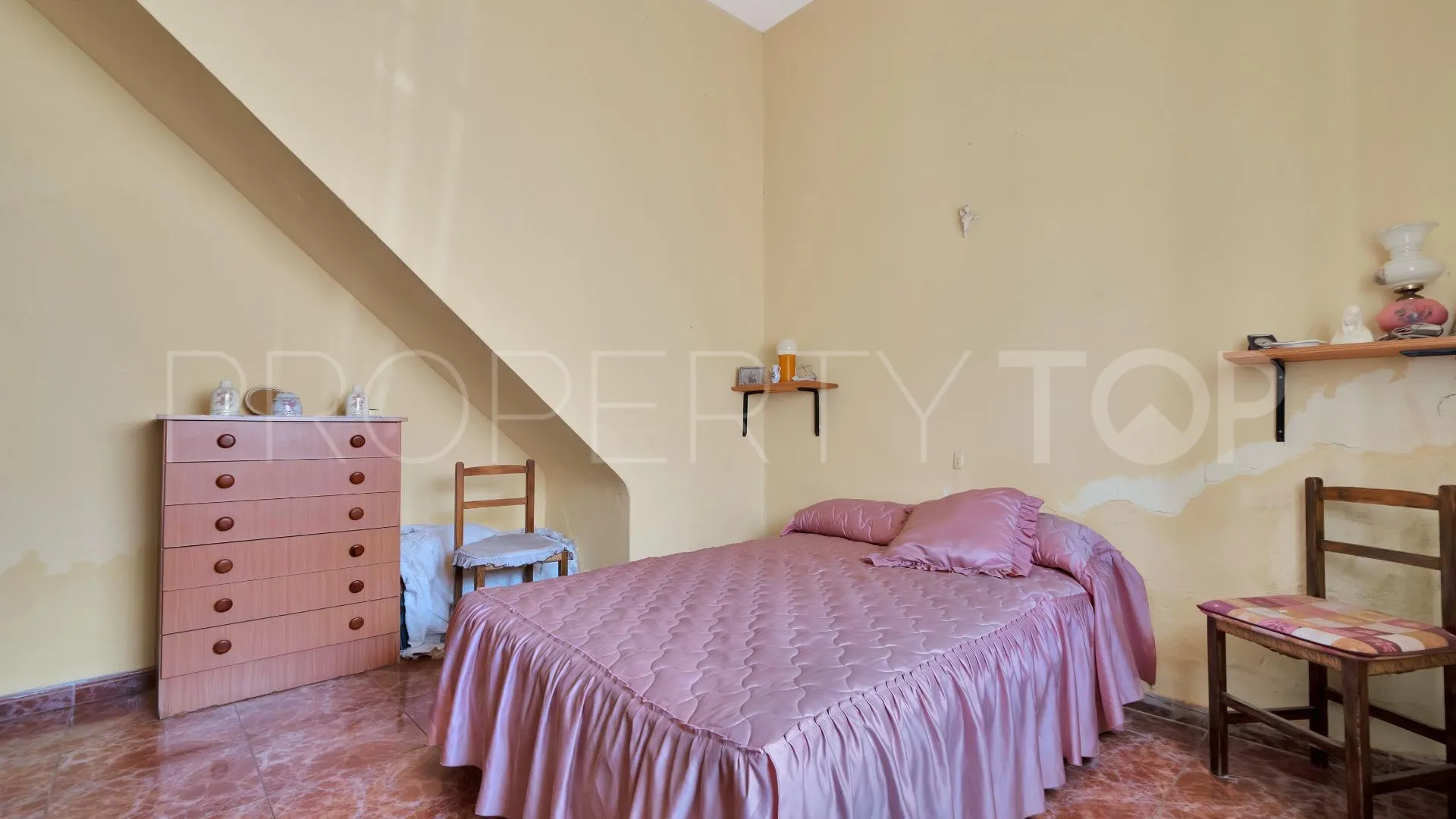 Se vende casa en La Linea de la Concepcion