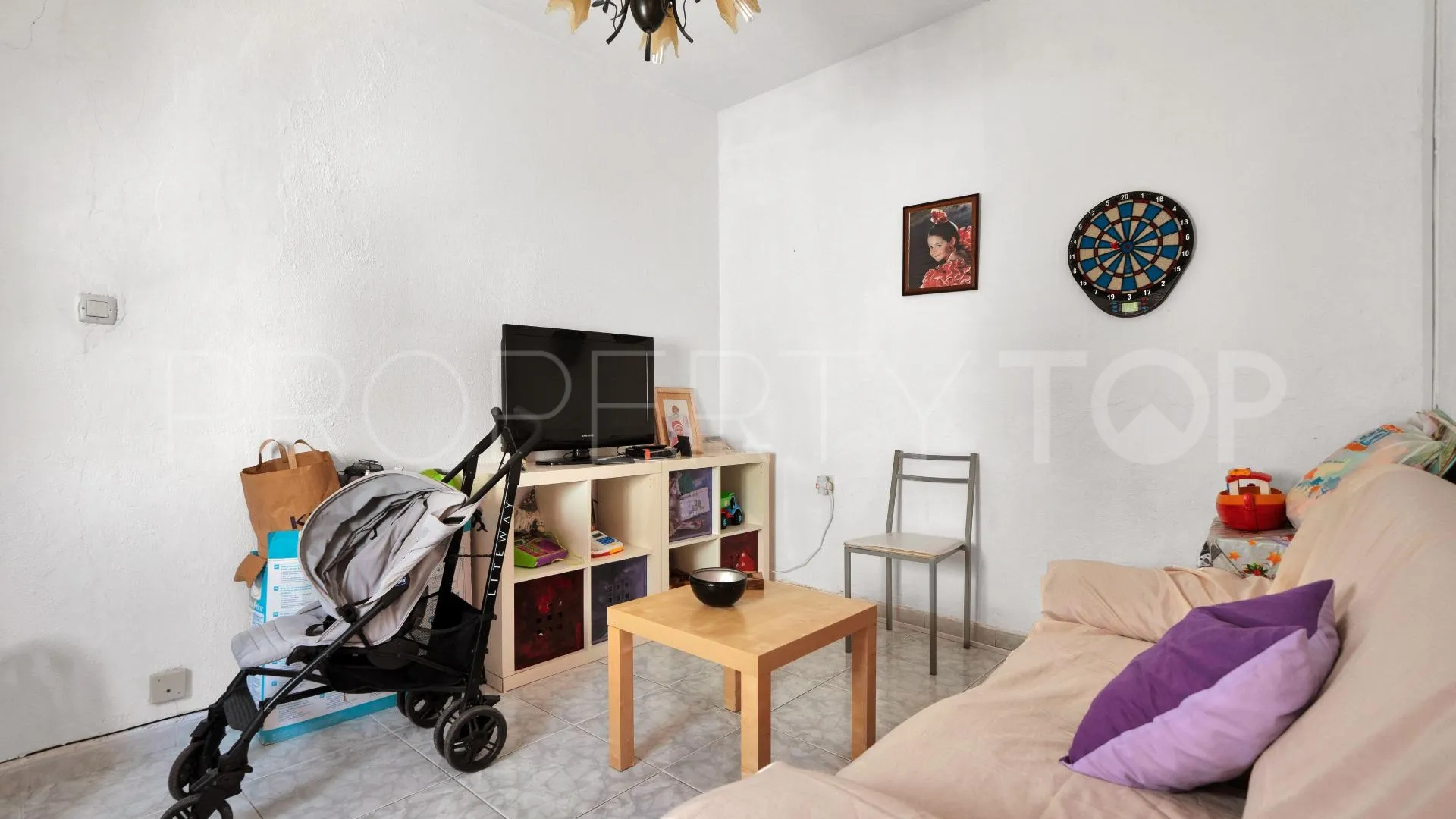 Se vende casa en La Linea de la Concepcion