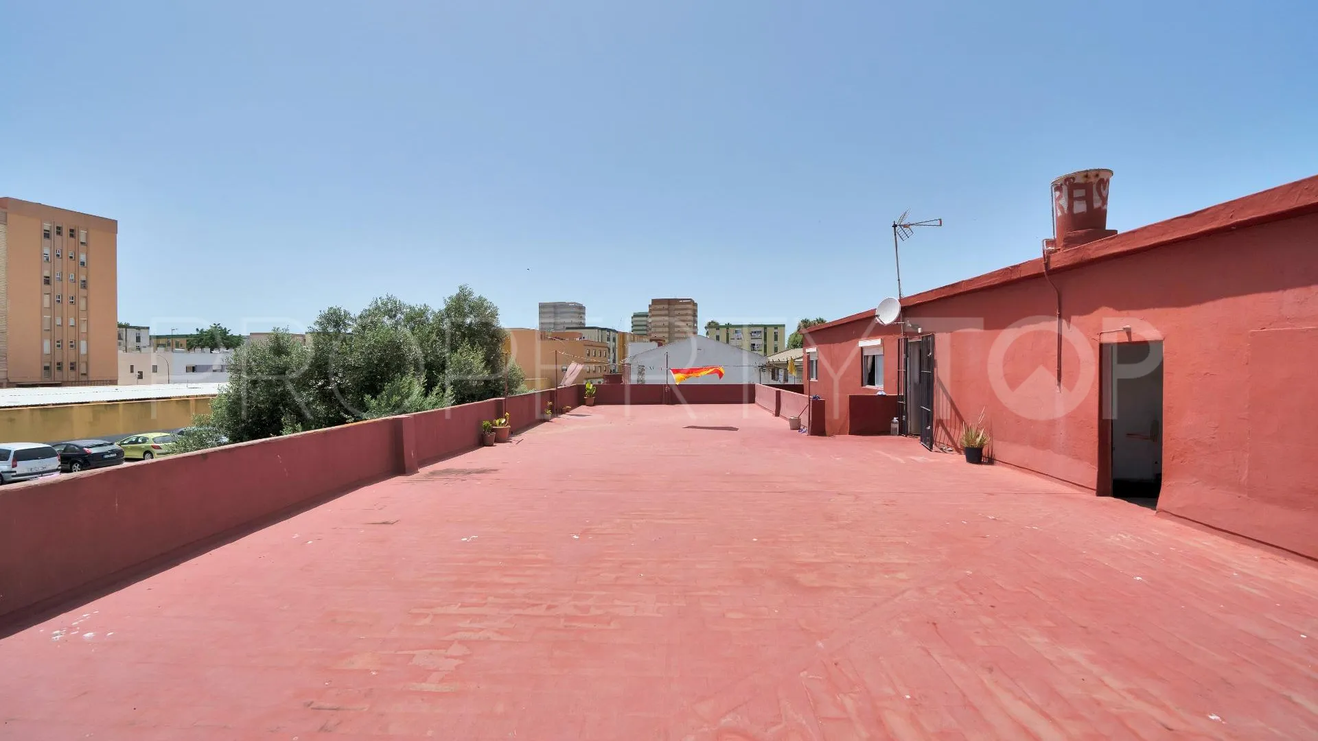Se vende casa en La Linea de la Concepcion
