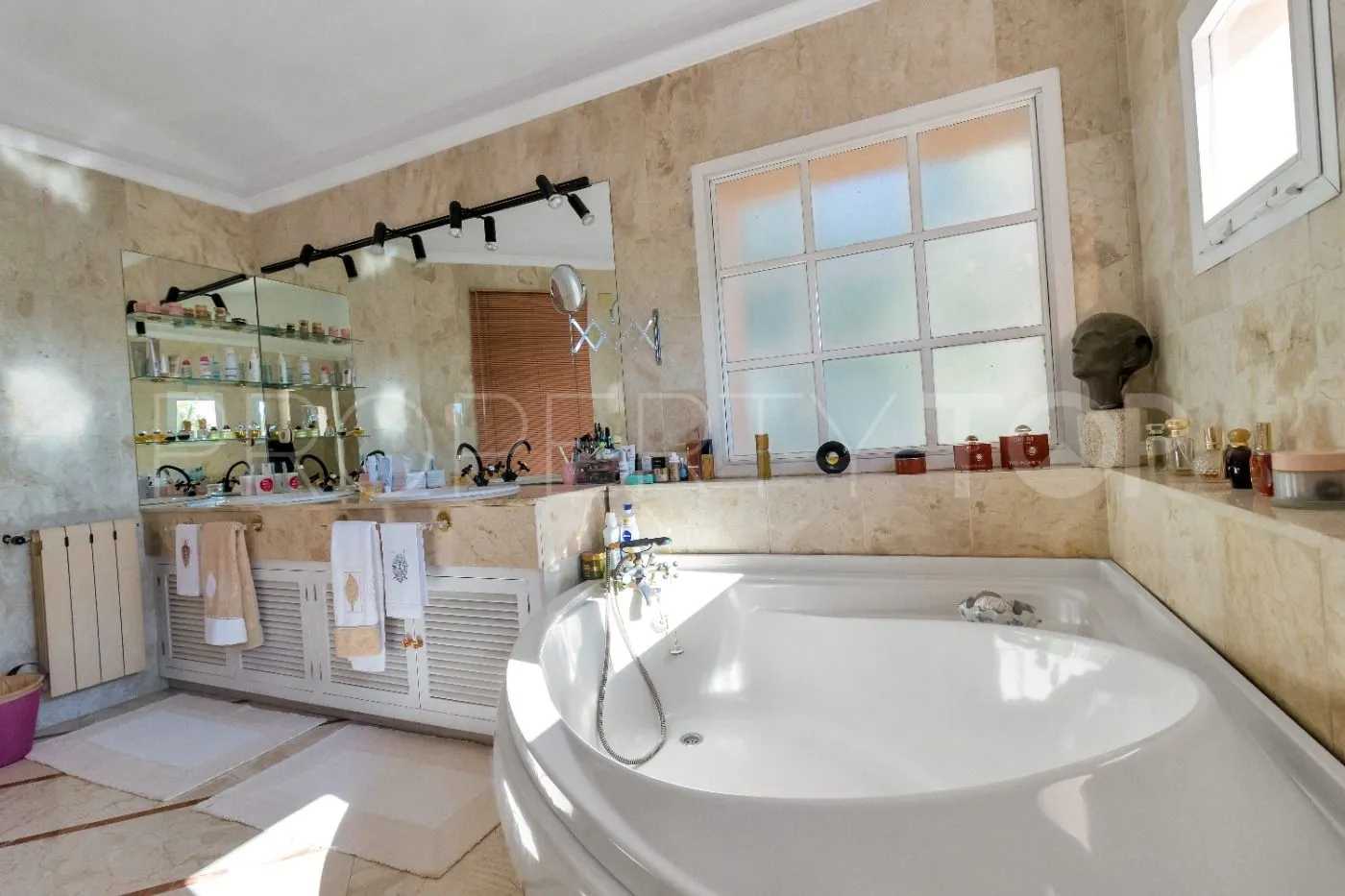 Atalaya Golf, villa en venta de 7 dormitorios