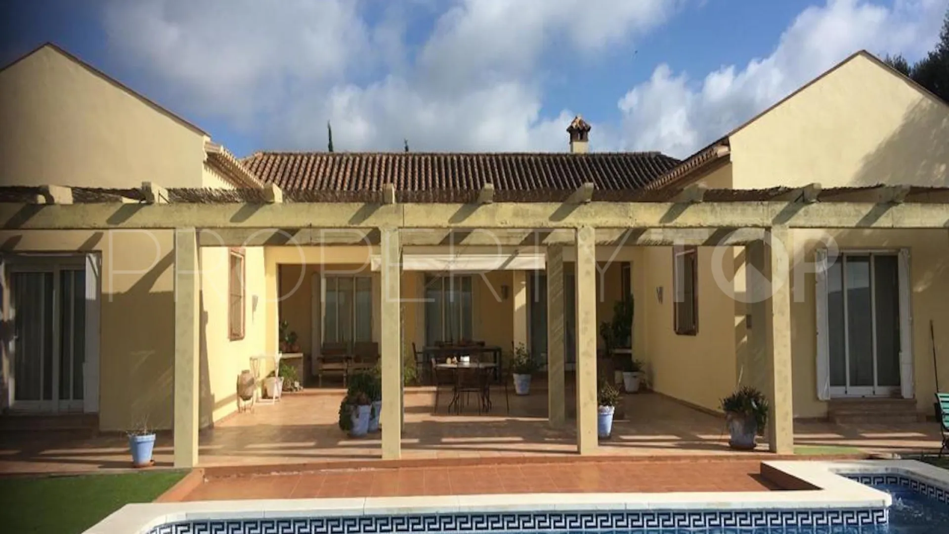 For sale villa in San Martin del Tesorillo