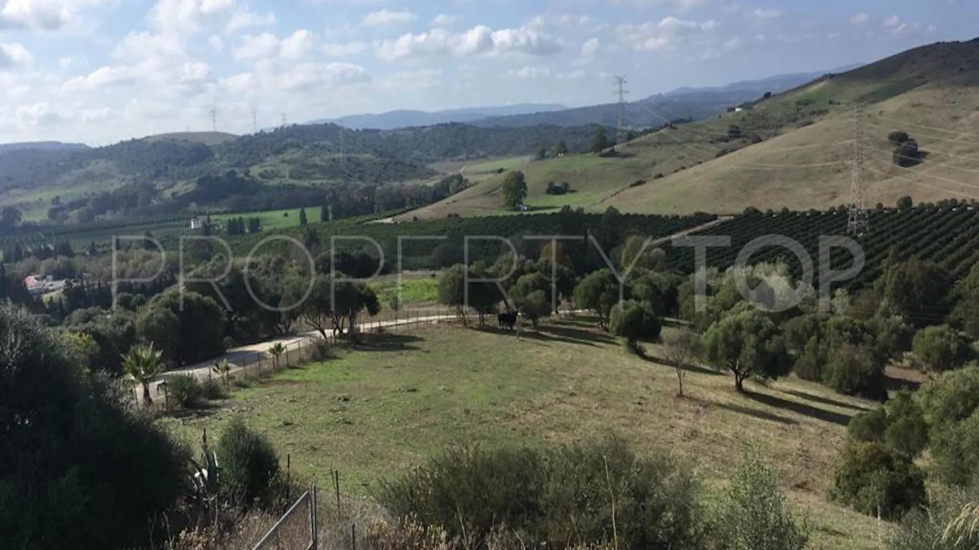 For sale villa in San Martin del Tesorillo