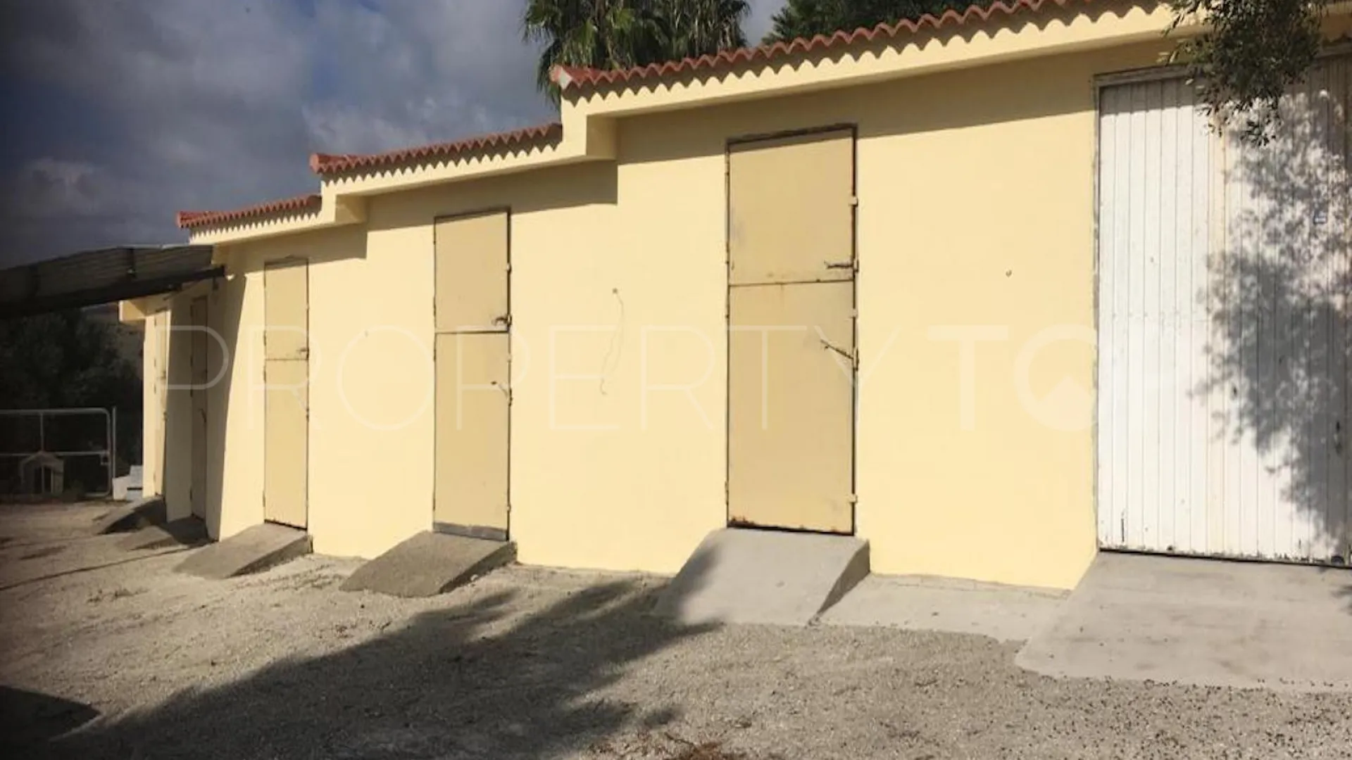 For sale villa in San Martin del Tesorillo