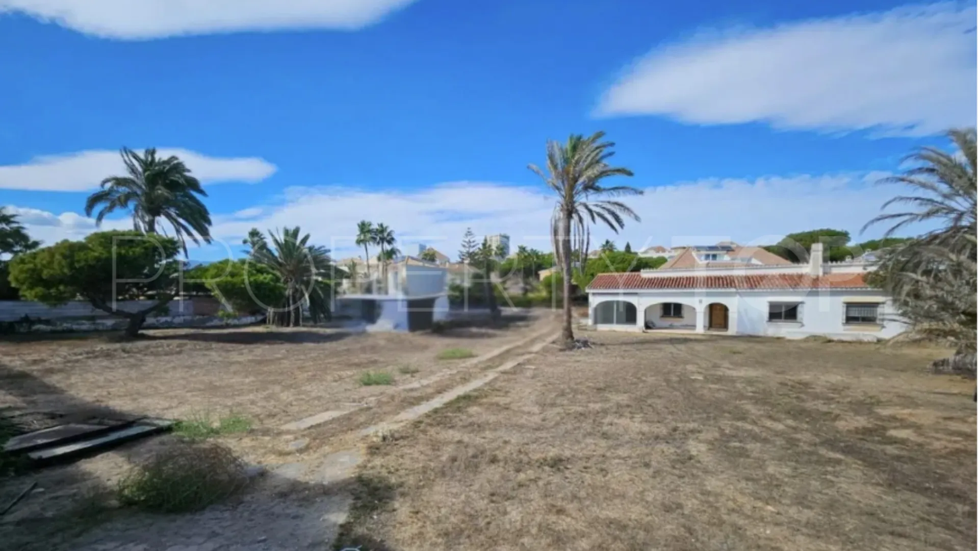 Plot for sale in El Rosario