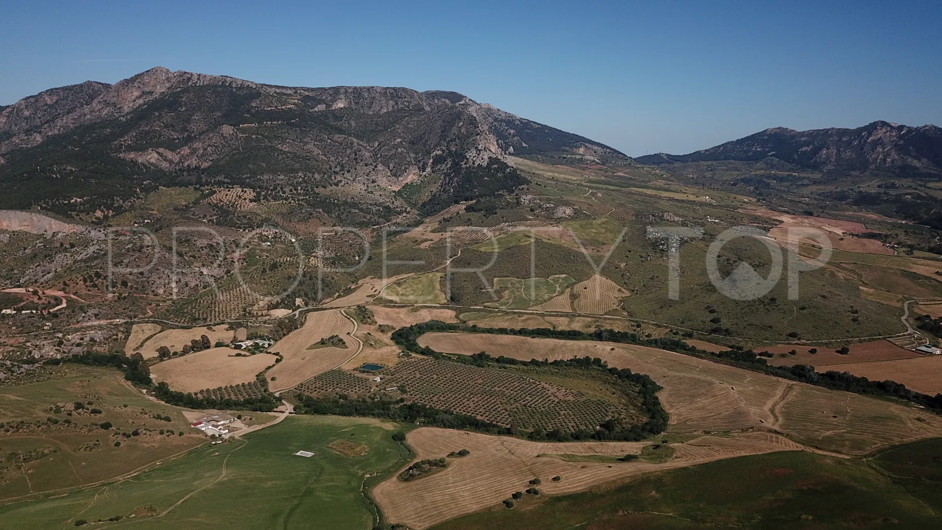 Ardales, parcela a la venta