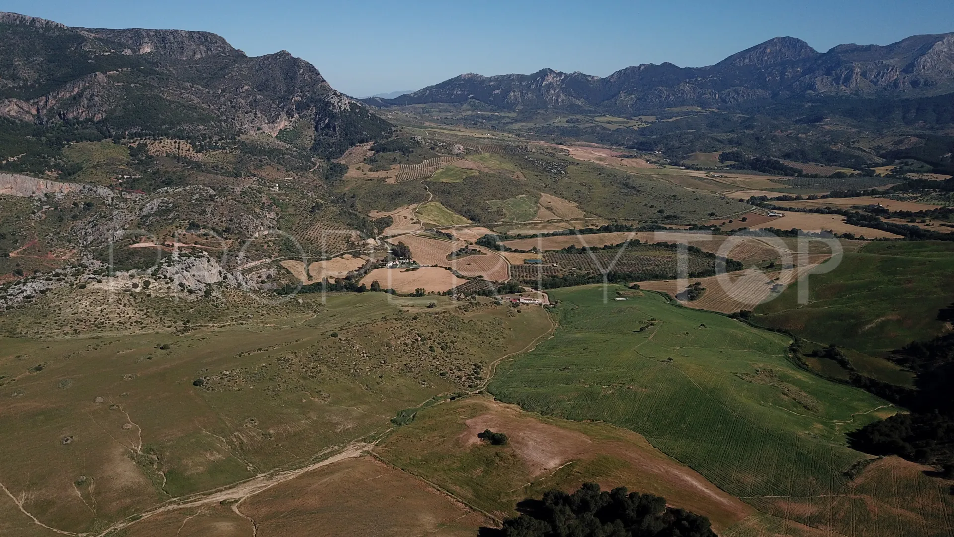Ardales, parcela a la venta