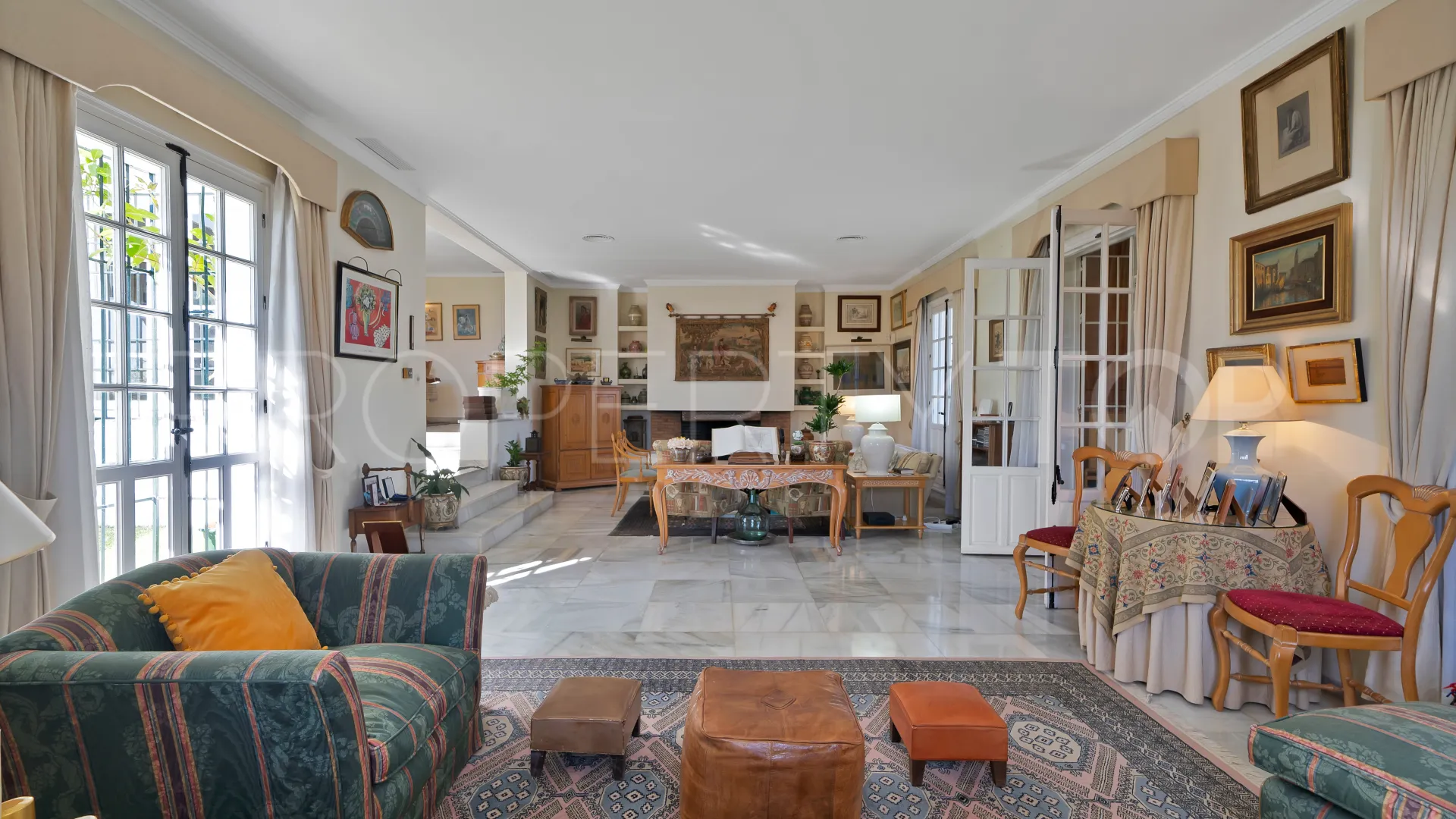 Las Brisas, villa en venta con 6 dormitorios