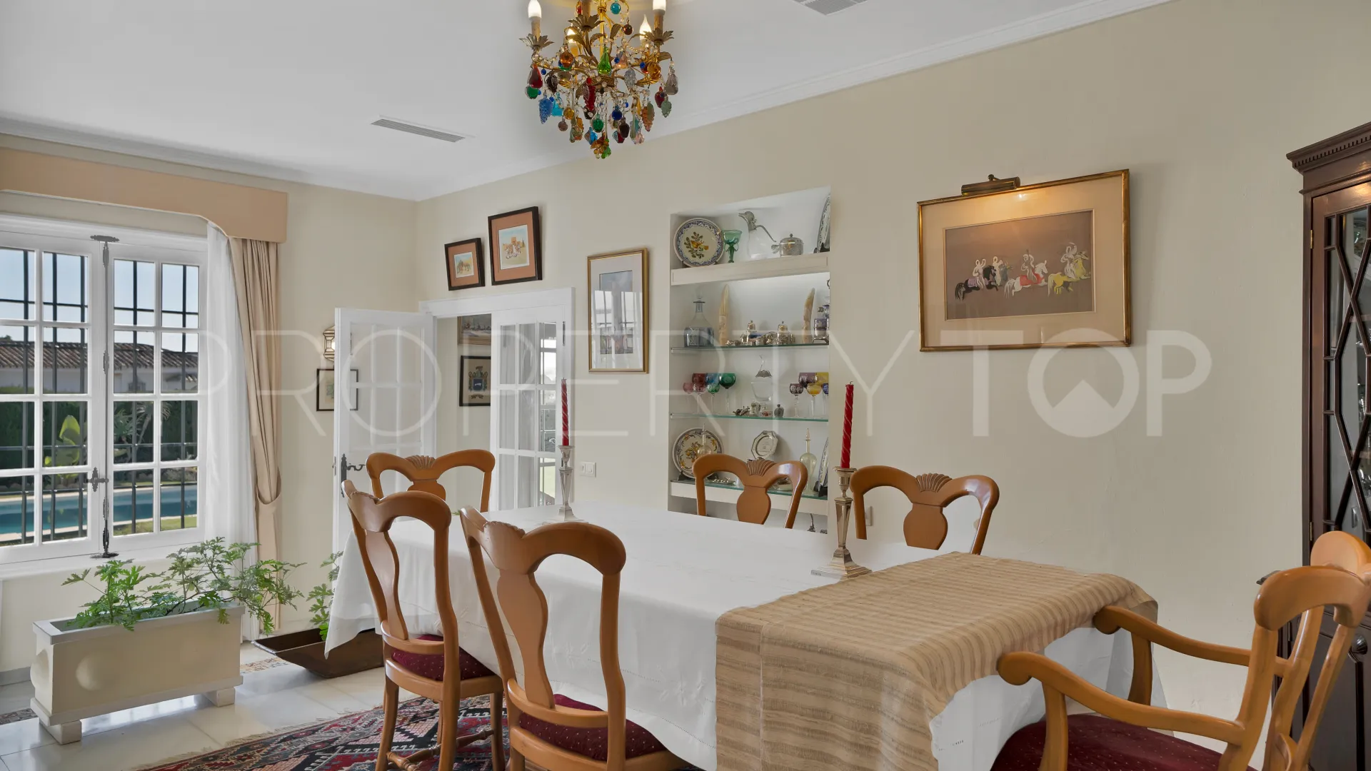 Las Brisas, villa en venta con 6 dormitorios