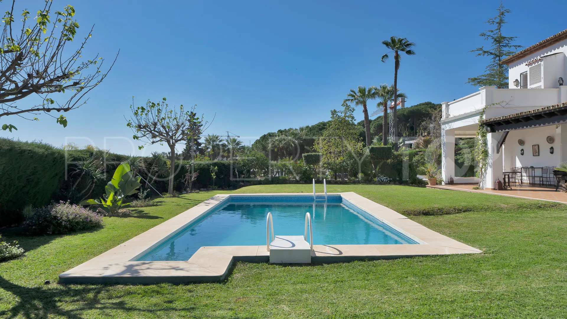 Las Brisas, villa en venta con 6 dormitorios