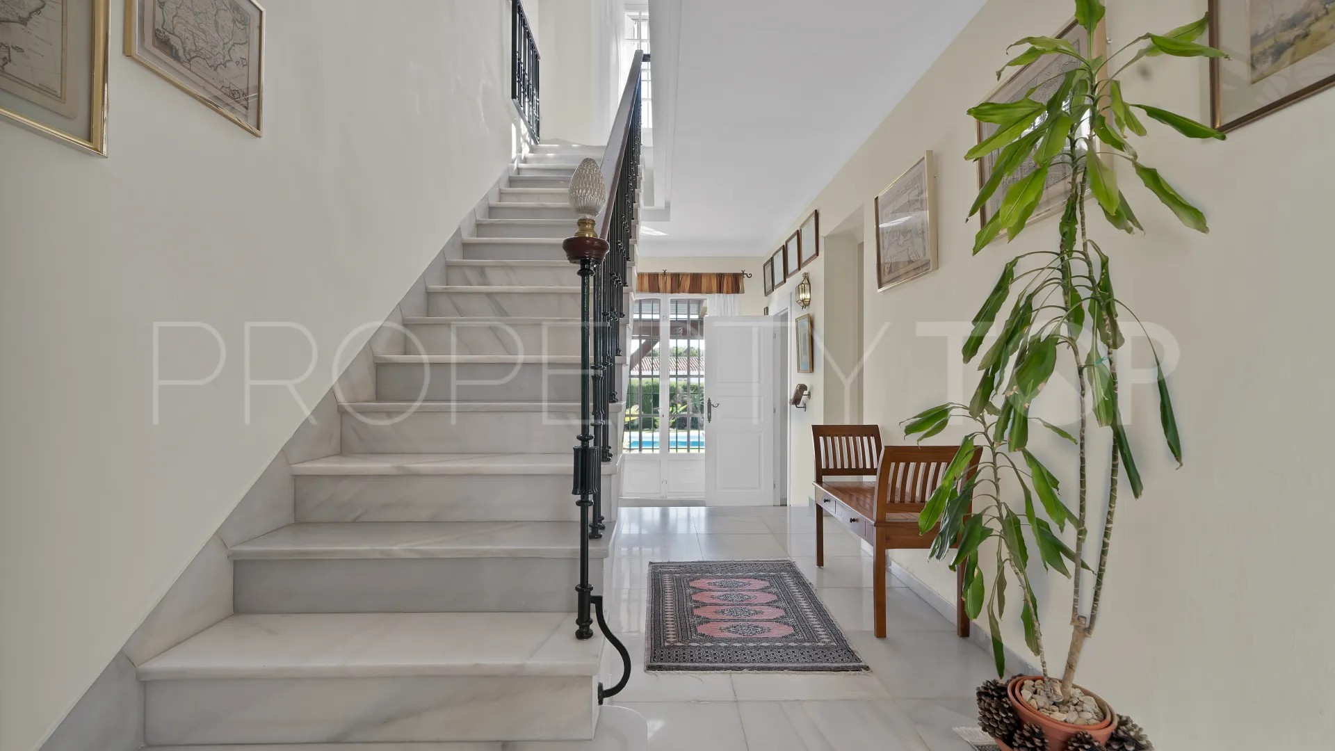 Las Brisas, villa en venta con 6 dormitorios